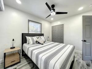 Photo de la galerie de l'établissement 1br Orlando Studio Kitchenette Pets Ok, à Orlando