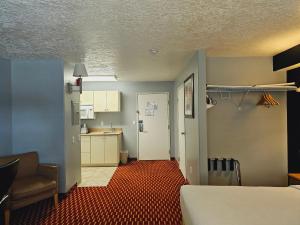 Kuchyň nebo kuchyňský kout v ubytování Executive Inn & Suites Extended Stay - Vernal
