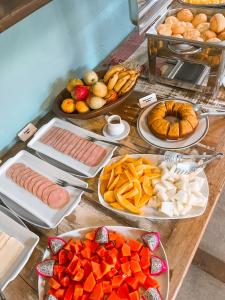 Đồ ăn tại/gần quán trọ