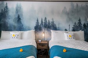 Letto o letti in una camera di Lazy Duck Inn