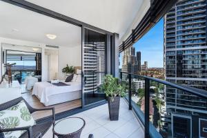 Balkón nebo terasa v ubytování Oracle Beachfront Apartments Broadbeach