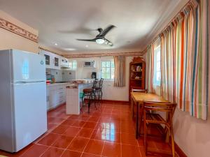 Køkken eller tekøkken på Villa Pajaros