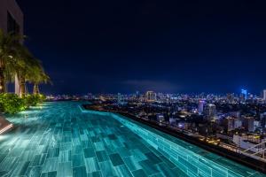 Πισίνα στο ή κοντά στο M Hotel Danang