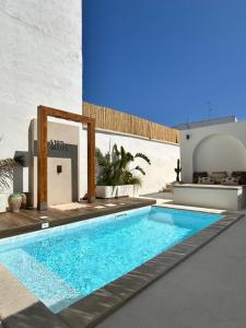 Bazén v ubytování Midi Pool Villa & SPA nebo v jeho okolí
