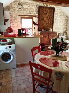 Dapur atau dapur kecil di LE COMPOSTELLE BATIMENT LA RENAISSANCE