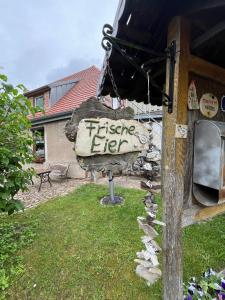 Budova, kde se farma nachází