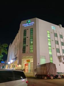 Bangunan di mana terletaknya hotel