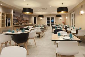 Ristorante o altro punto ristoro di Brit Hotel Avignon Sud Le Calendal