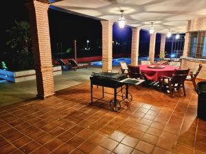Fotografia z galérie ubytovania Villa El Rosal del Pozo v destinácii Layos