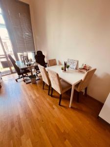 Posezení v ubytování Privet room in shared Apartment, Central Oslo + 9 fotografií
