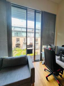Posezení v ubytování Privet room in shared Apartment, Central Oslo