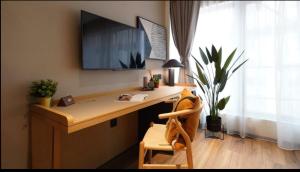 A television and/or entertainment centre at Dash Living on Prat