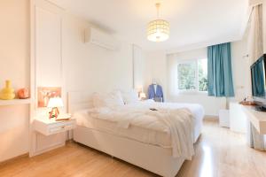 Postel nebo postele na pokoji v ubytování Villa Lalaland ЕСО Retreat + 37 fotografií
