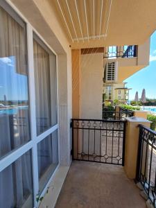 Μπαλκόνι ή βεράντα στο Sunny holidays