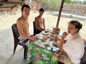 Jídlo v luxury tent nebo okolí