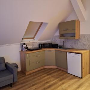 Billede fra billedgalleriet på ALRO Stúdió Apartmanház i Balatonszárszó + 40 billeder