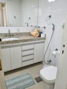 Koupelna v ubytování Flat mobiliado ap 44 - Ed Lhirondelle em Campinas