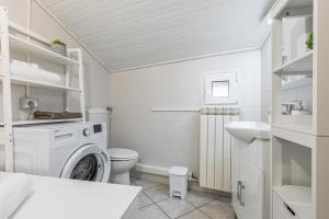 Baðherbergi á Gallarate Central Suite