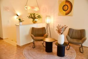 Posezení v ubytování Wohlfühlhotel Sonnengarten