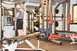 Fitness centrum a/nebo fitness zařízení v ubytování Wohlfühlhotel Sonnengarten