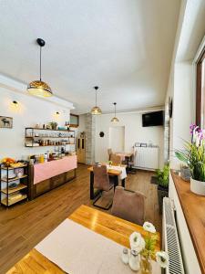 Khu vực ghế ngồi tại B&B Villa Plitvica