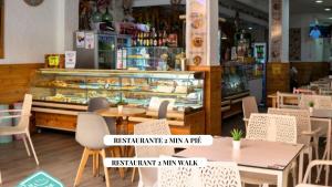 Restaurace v ubytování Apartamento Completo Plaza España