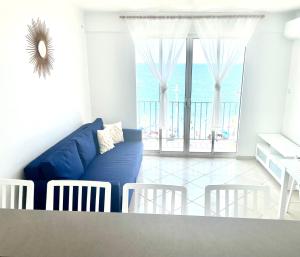 Istumisnurk majutusasutuses Maison Azur Riviera Stay