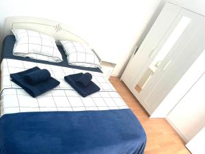 Postel nebo postele na pokoji v ubytování Maison Azur Riviera Stay
