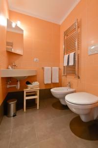 Kopalnica v nastanitvi Alsecondopiano B&B + 20 fotografij