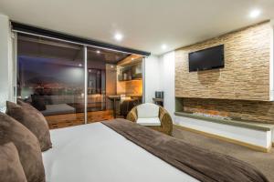 TV a/nebo společenská místnost v ubytování Hotel Apartamentos Regency La Feria