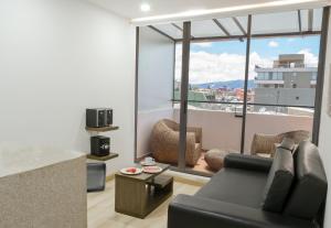 TV a/nebo společenská místnost v ubytování Hotel Apartamentos Regency La Feria