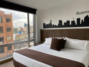 Postel nebo postele na pokoji v ubytování Hotel Apartamentos Regency La Feria