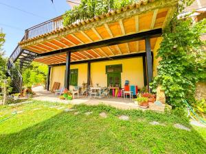 Vonkajšia záhrada v ubytovaní Casa Piedralén