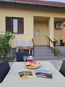 Fotografie z fotogalerie ubytování Studio apartman Dora v destinaci Ilok