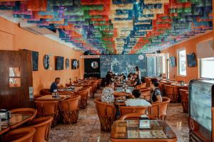 TV a/nebo společenská místnost v ubytování Sky Inn Hotel - Cancun