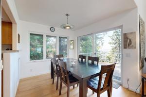 Gallery image of Bayview Reach in Tillamook