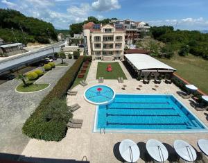 Πισίνα στο ή κοντά στο Apart Hotel Llolla