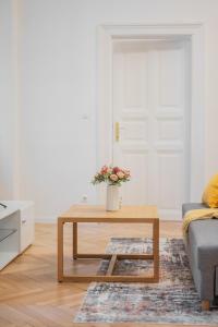 Central Cozy Apartment on the Andrássy Fashion St 1062 Budapest, Andrássy út 79 kép - 2