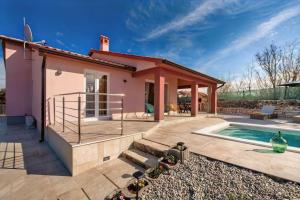 Bazén v ubytování Villa Valeo nebo v jeho okolí