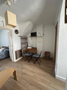 Kuchyňa alebo kuchynka v ubytovaní Apartamentos MásBambú