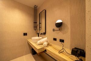 Aiden by Best Western Georgetown Guyana的一间浴室