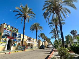 The surrounding neighborhood or a neighborhood close to Az apartmant