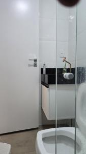 Koupelna v ubytování Casa Km2 Petrolina-PE + 19 fotografií