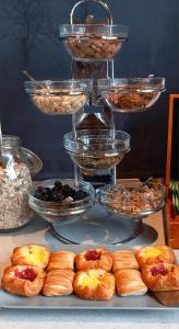 Đồ ăn tại/gần nhà khách +52 ảnh