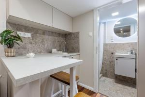 NescaFlat 3in1 First apartment 1088 Budapest, Szentkirályi utca 49 kép - 2