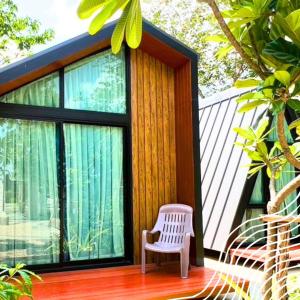 Zahrada ubytování Sasi Nonthaburi Hotel