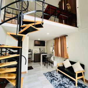Posezení v ubytování Sasi Nonthaburi Hotel