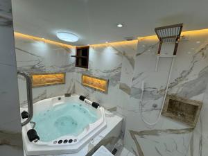 Baðherbergi á Solar de Pipa Vip Confort - Spa Hidro Flat