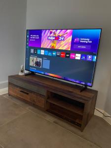 TV/Unterhaltungsangebot in der Unterkunft Villa Mariensiel 5 Schlafzimmer 2 Etagen