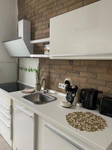 Küche/Küchenzeile in der Unterkunft Villa Mariensiel 5 Schlafzimmer 2 Etagen